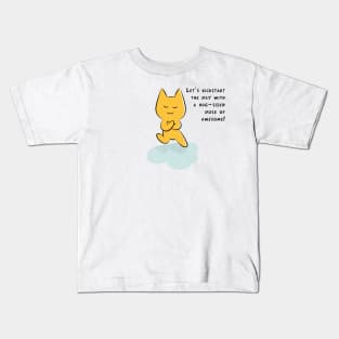 A little hug to start the day Kids T-Shirt